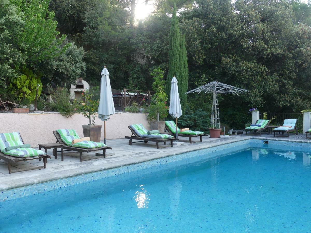 Les 3 Saisons Bed & Breakfast Cucuron Exterior foto
